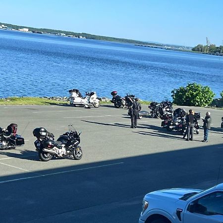 Harbourview Inn And Suites Sydney Zewnętrze zdjęcie